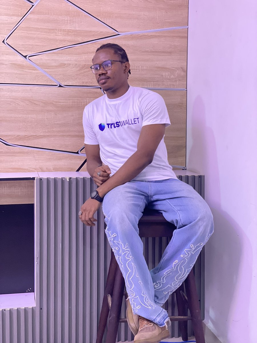 greatAdams01's tweet photo. Direction leads to Discovery.

This quarter, I’ve been refining the direction for us at @web3PHC and @letsbuild_dao

Not everything was clear at the start.
Somethings still aren’t.

But I’ve learned that clarity doesn’t always come before movement sometimes it come because of it https://t.co/MccR1QPmyX