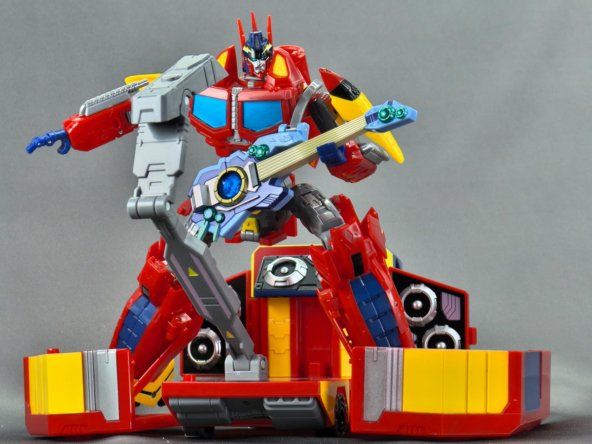 たごーる tweet media