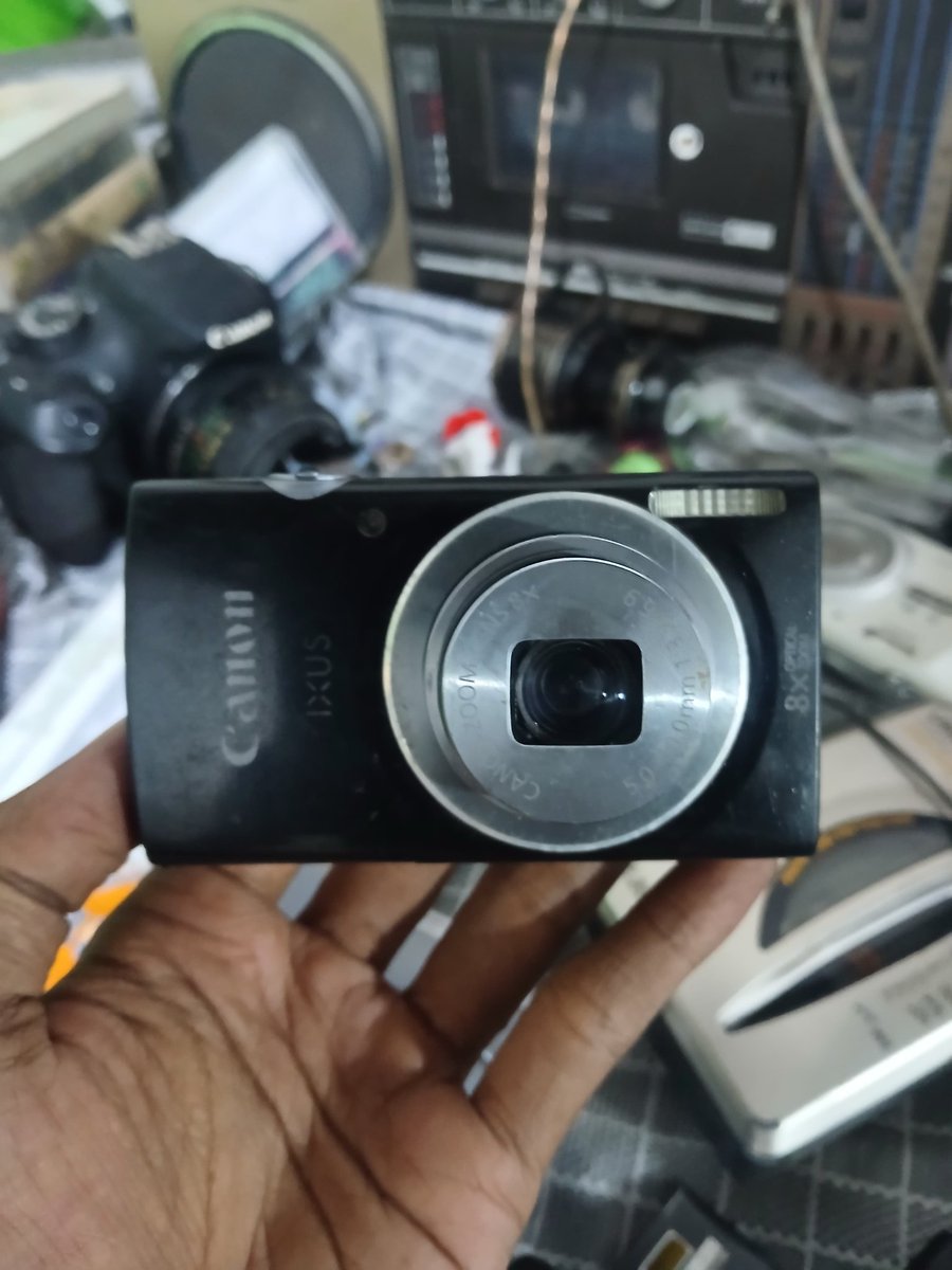 plutoO🦋 tweet media