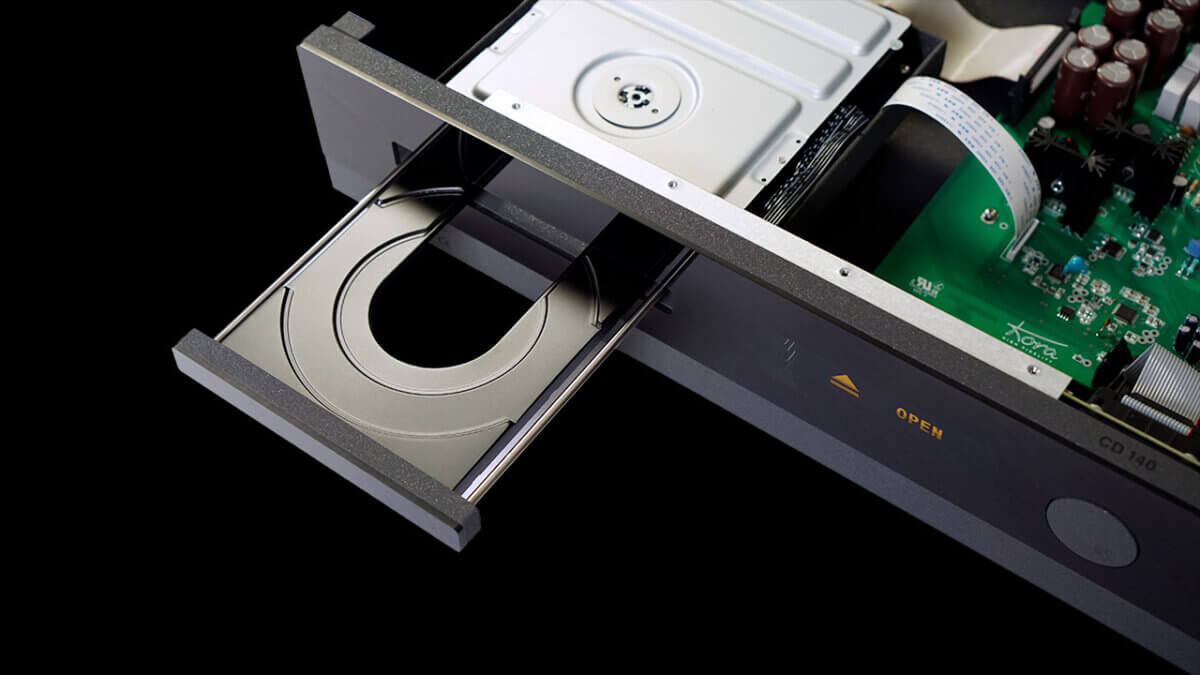 fairaudio_de's tweet image. TEST Reduktion als Konzept: Dieser CD-Player aus Frankreich verzichtet konsequent auf digitale Extras und begnügt sich mit einem einzigen Cinch-Ausgang. Was er... fairaudio.de/test/kora-cd14…

#cdspieler #cdplayer #KoraCD140 #Kora #SoRealAudio #hifitest #hifi #test #fairaudio #highend