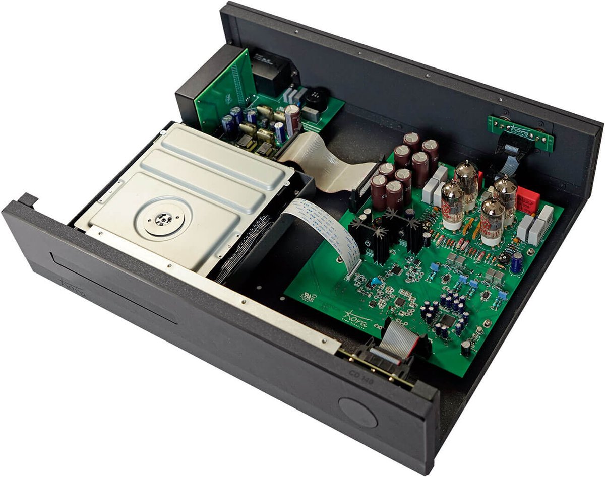 fairaudio_de's tweet image. TEST Reduktion als Konzept: Dieser CD-Player aus Frankreich verzichtet konsequent auf digitale Extras und begnügt sich mit einem einzigen Cinch-Ausgang. Was er... fairaudio.de/test/kora-cd14…

#cdspieler #cdplayer #KoraCD140 #Kora #SoRealAudio #hifitest #hifi #test #fairaudio #highend