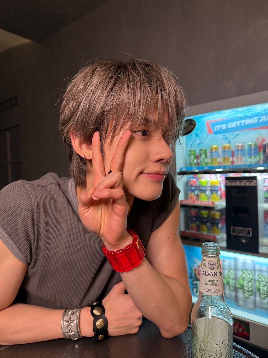 hels 𖣂⋆♡ tweet media