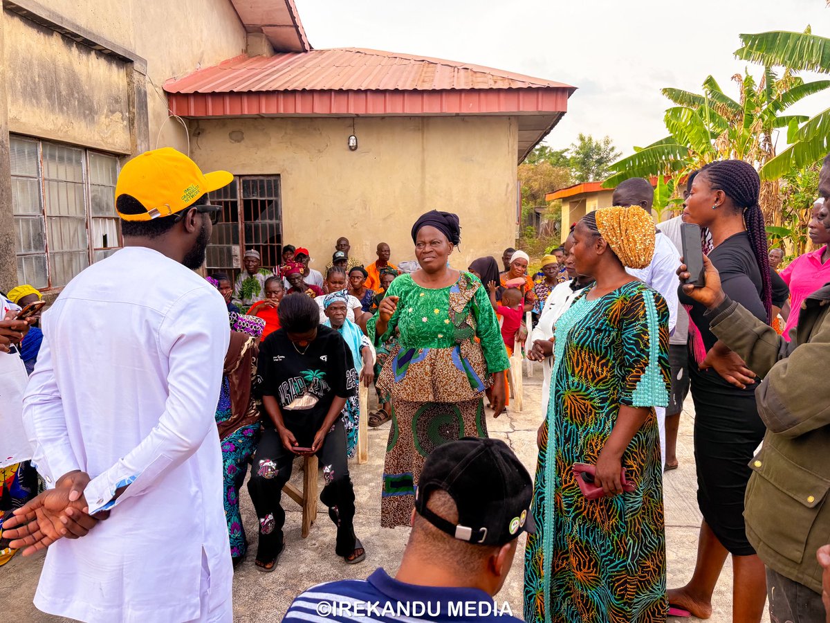 adewumiadeyemii's tweet photo. In every corner, the Imole message is received.
#Imole #Irekandu #Accord #Obokun https://t.co/86QX12LPZa