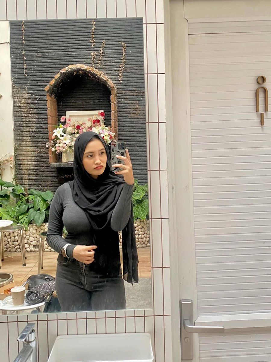 ฟาดีละห์ tweet media