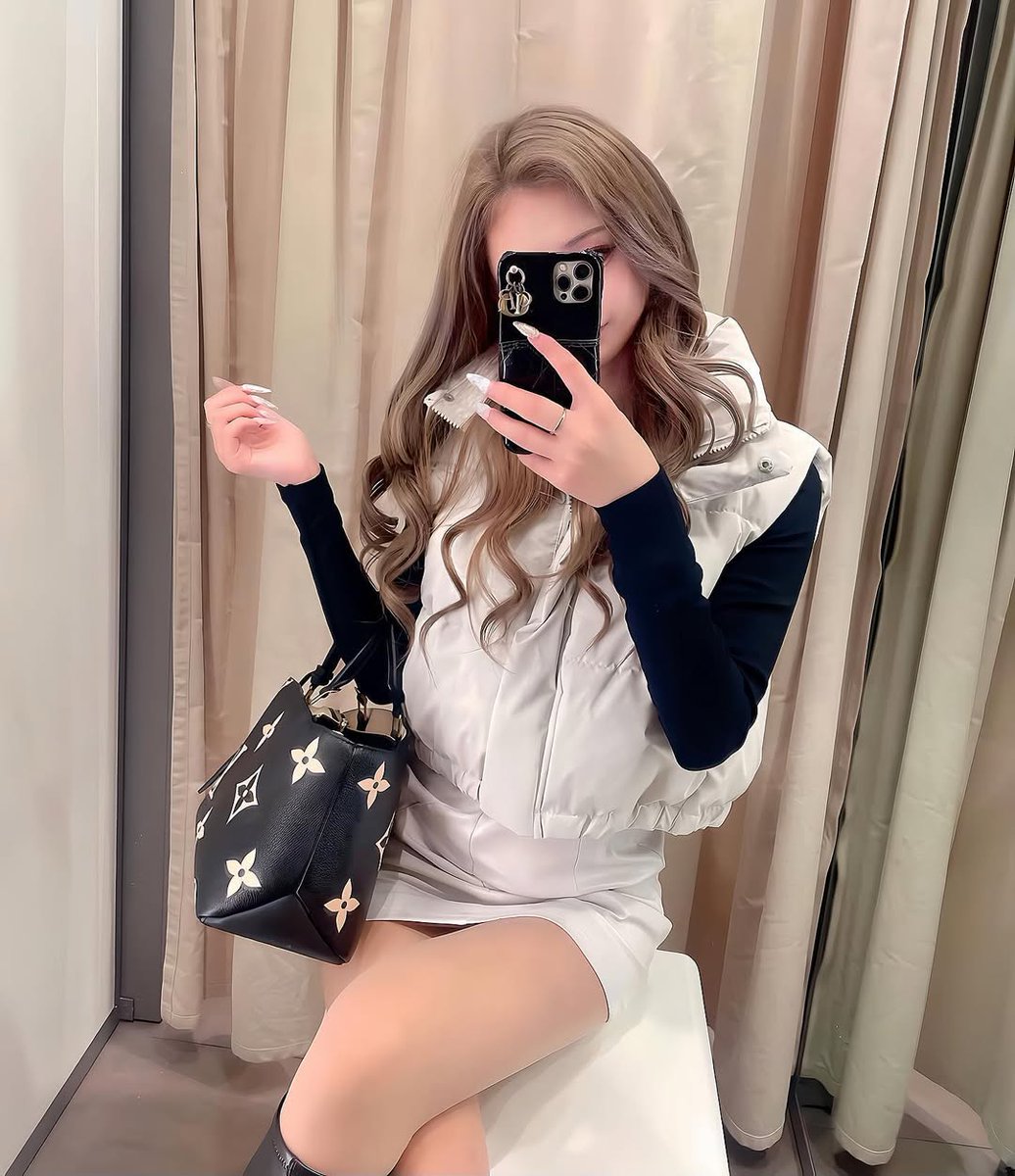 まいか@大阪 tweet media