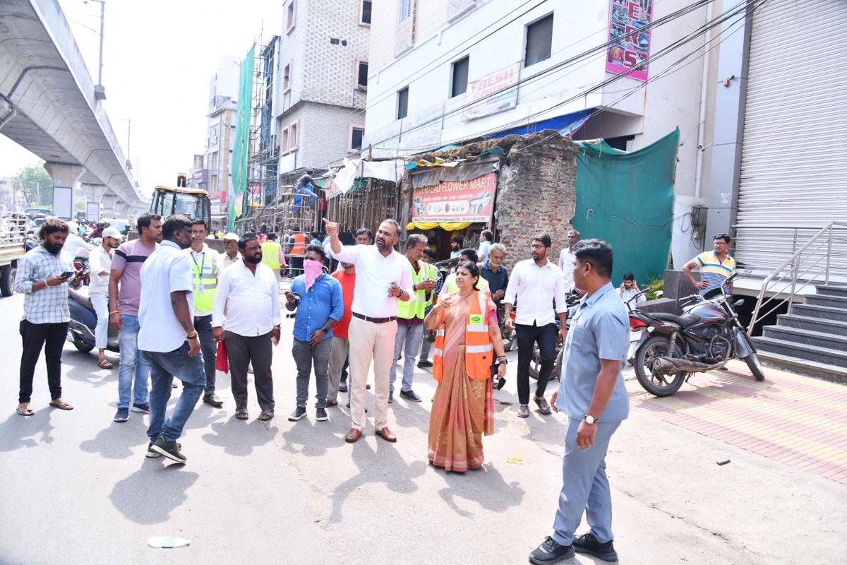 Commissioner GHMC tweet media