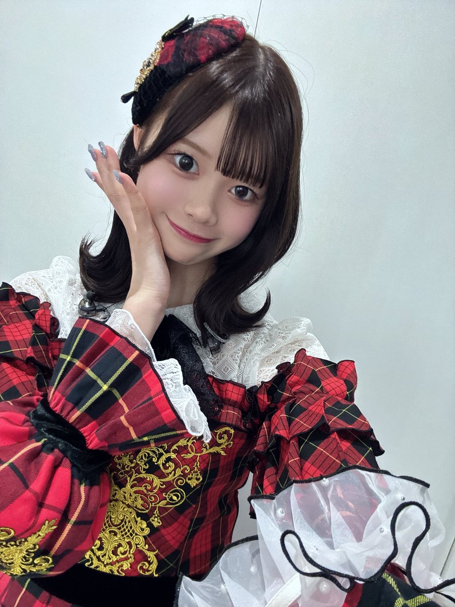 ついに #AKBダメすかコン 

天空だって落ち込んでる方に朗報です。ペンライトあればかなり見つけやすいので沢山手振ってね👋

ちゃんと見てるよ☺️

楽しもうね〜