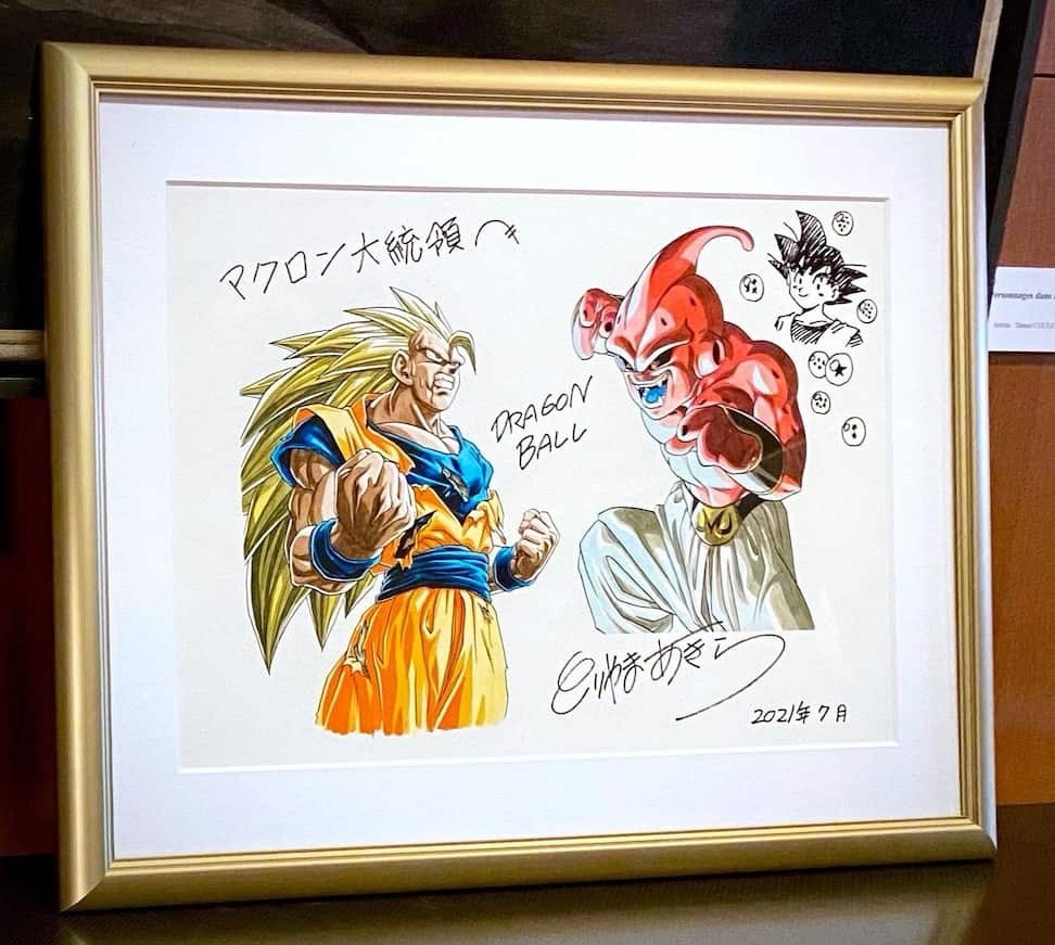 Simplemente DB tweet media