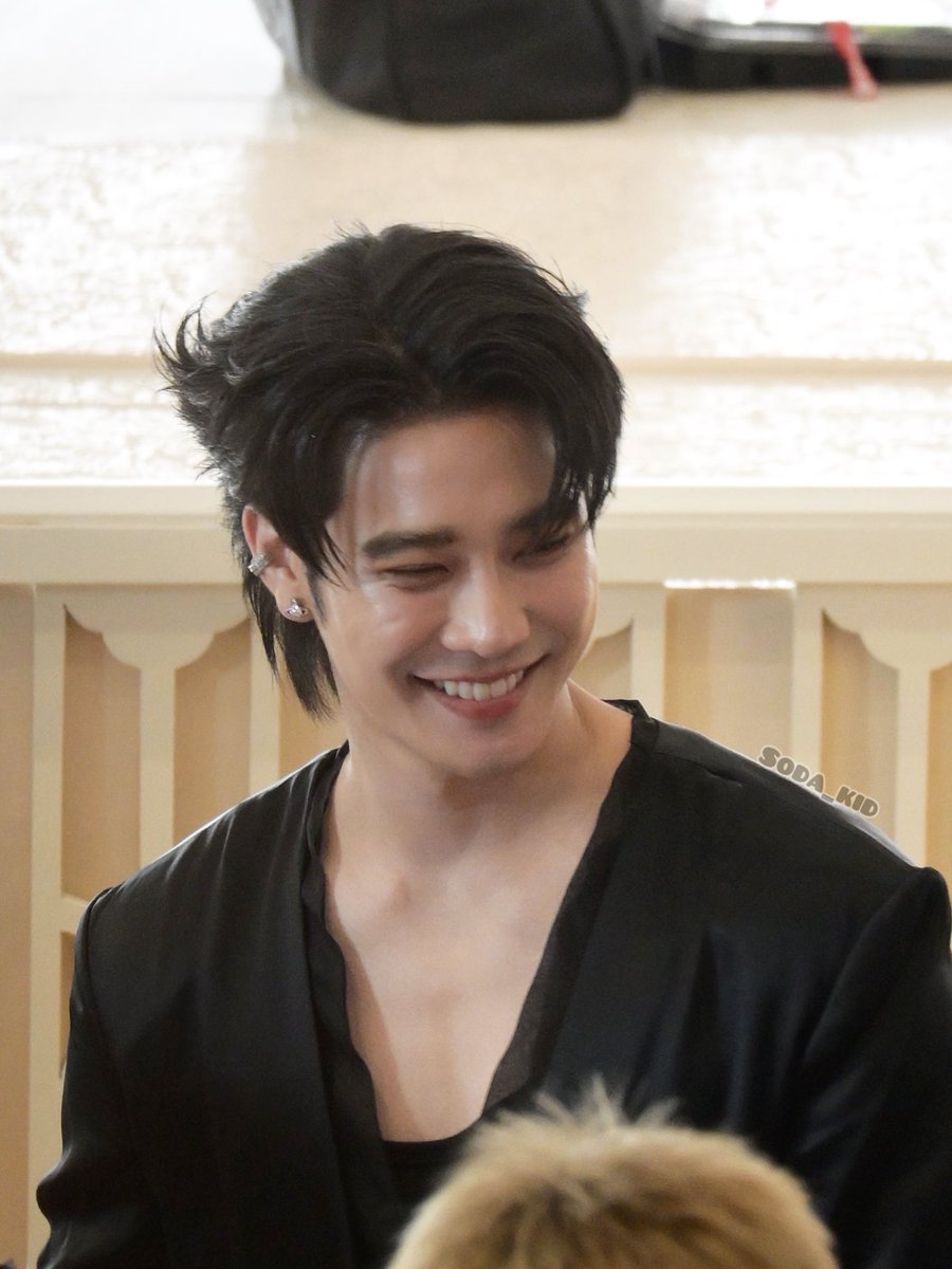 𝓢𝓸𝓭𝓪_𝓚𝓲𝓭 🥤I think I love €uro 💶⚽️🩷 tweet media