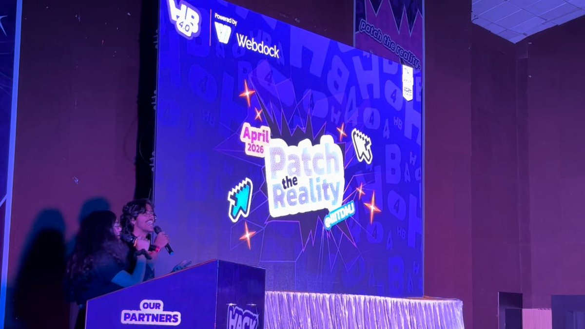 HackbyteTPC's tweet photo. The auditorium is packed and the energy is literally soooooo electric for the opening ceremony of HackByte 4.0 🎤✨

#HackByte https://t.co/nR6B7e2SuN