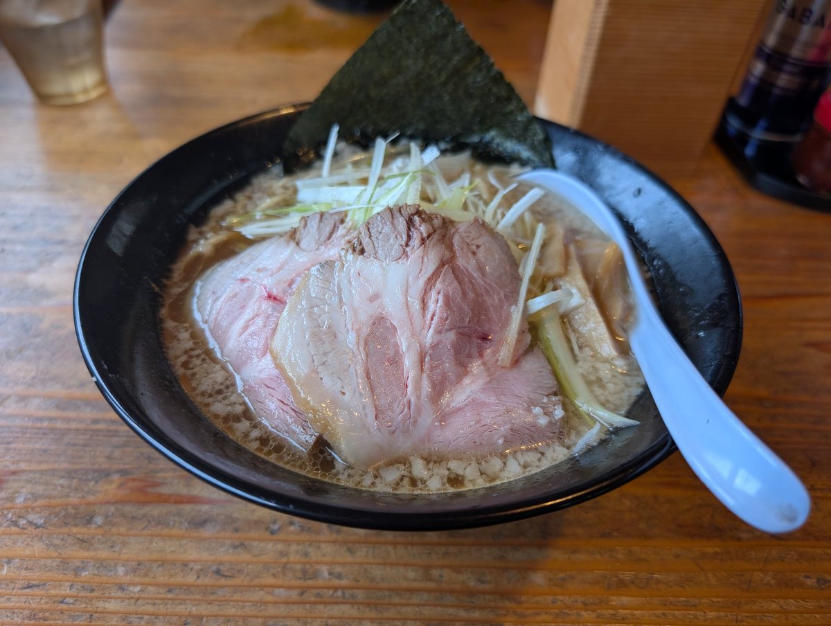 koma yasu tweet media