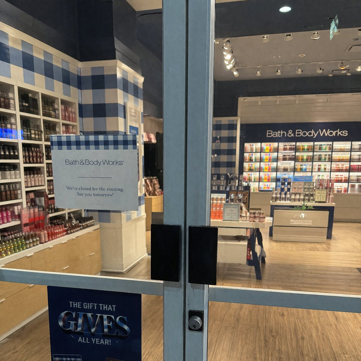 @levelsio tweet media