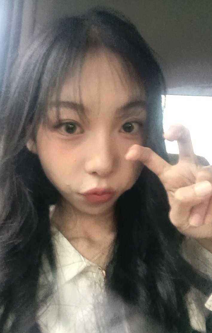 Luna💐 tweet media