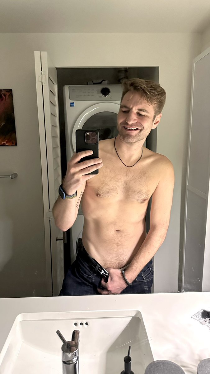 rainygay tweet media