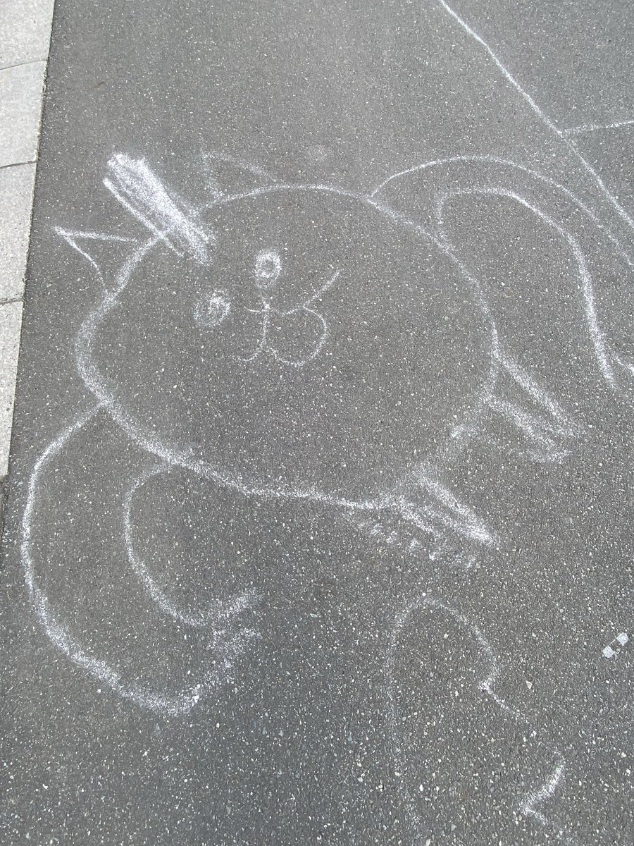 謳うヤモリ tweet media