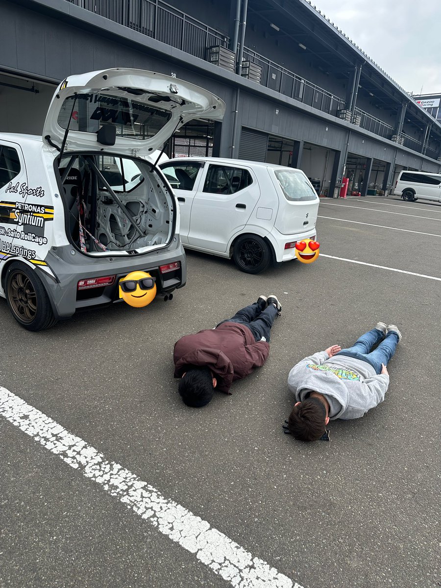 amebouzu123's tweet photo. 新しい舎弟できました
#36カップの友の会
@RMW_moyashi https://t.co/APCXLZNwpo