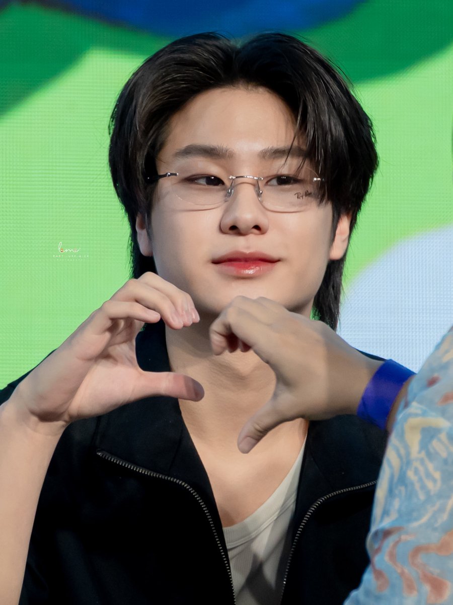 Baby LukeMick 🦊🐰 tweet media