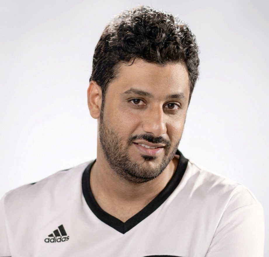 EiniTeam's tweet photo. رسميًا : تعيين المدرب محمد بن راشد العدوي مدرباً لفريق عيني الرياضي. https://t.co/PIGpeRnDio