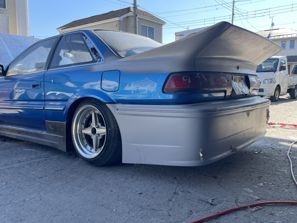 ae92_a's tweet photo. サイド完成して穴開けるだけ。
リアバンパーは5分割中。 https://t.co/QSLhbEKoAf