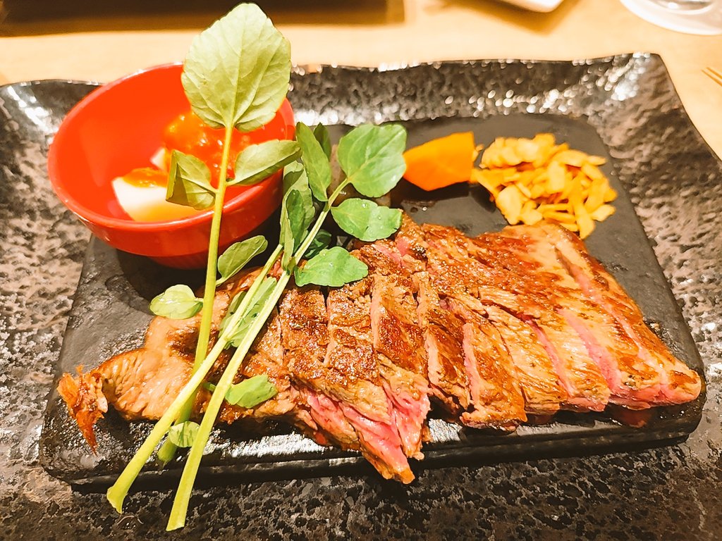 𝒴𝒰𝒪 tweet media