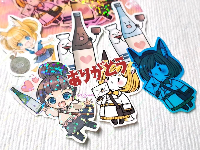 明日の #TAMAコミ ですが、本日の展示在廊により在庫状況が変わりました。 ◎原画お迎え有のため減ります ◎シールセット在庫終了しました 他にも色々ありますのでぜひお立ち寄りください FANBOXは余裕あれば更新しておきます。