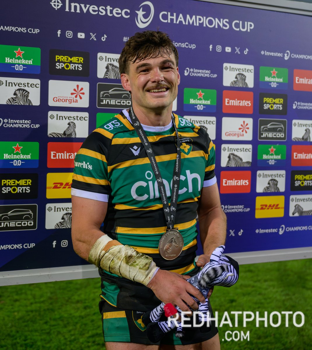 Claire Jones tweet media