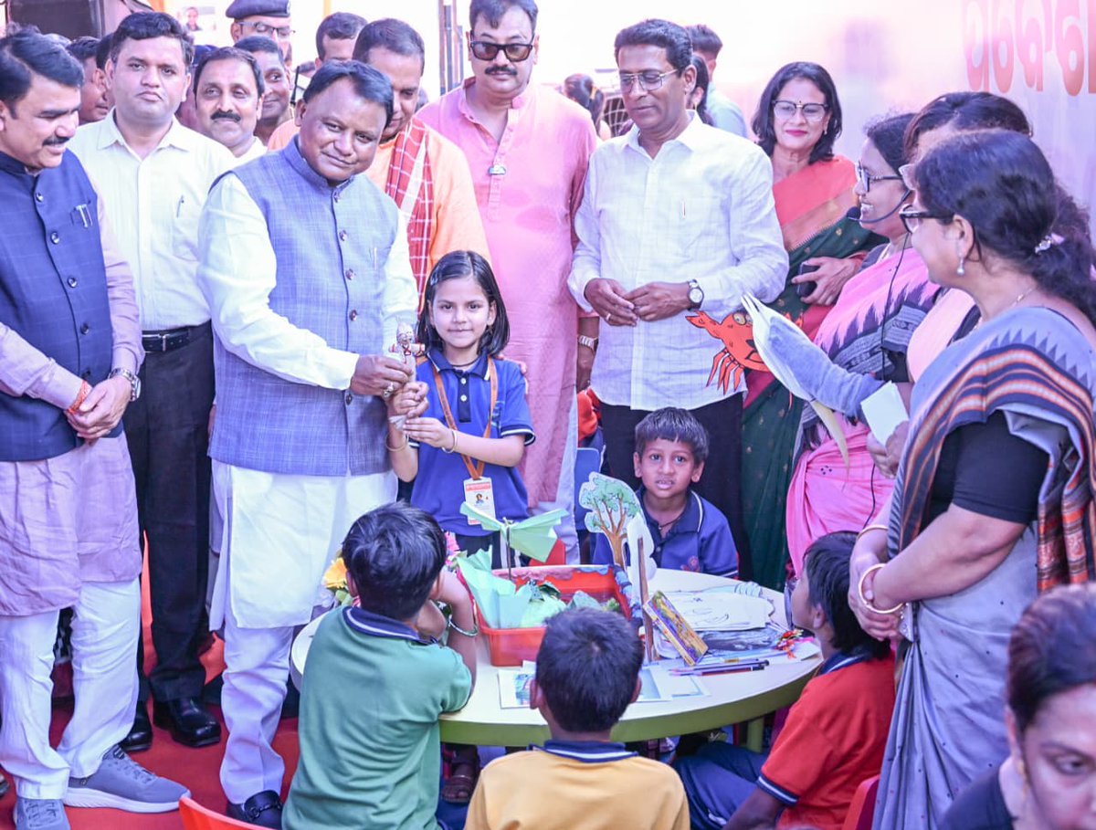 Mohan Charan Majhi tweet media