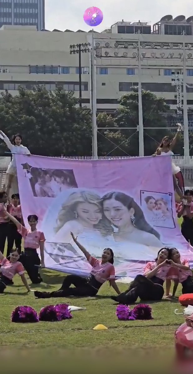 หมูงึมงัม🪐 tweet media