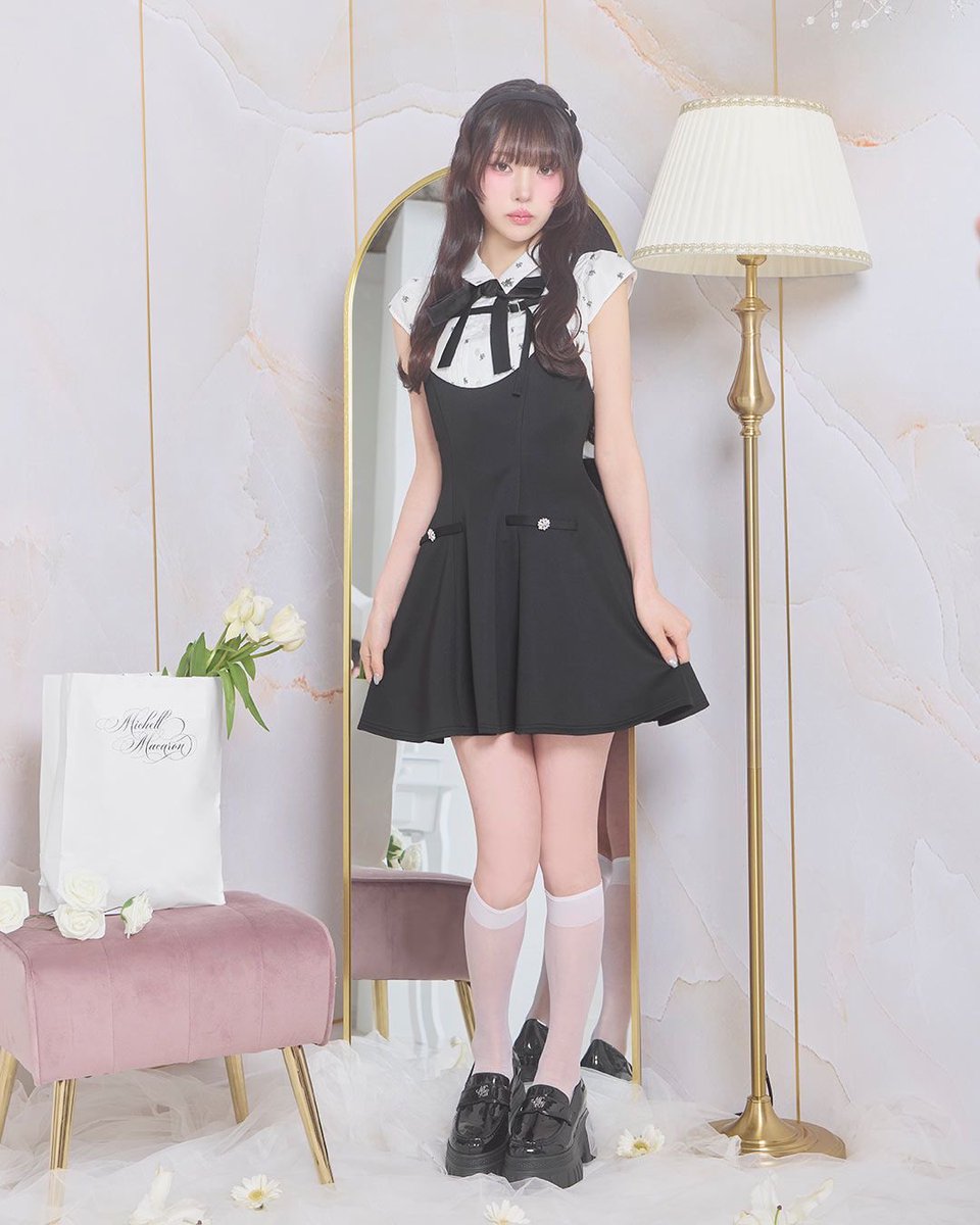 ミシェマカ モノグラムシャツフレアジャンスカ 𝐍𝐄𝐖 𝐀𝐑𝐑𝐈𝐕𝐀𝐋 】 シャツとジャンスカの2点setアイテム