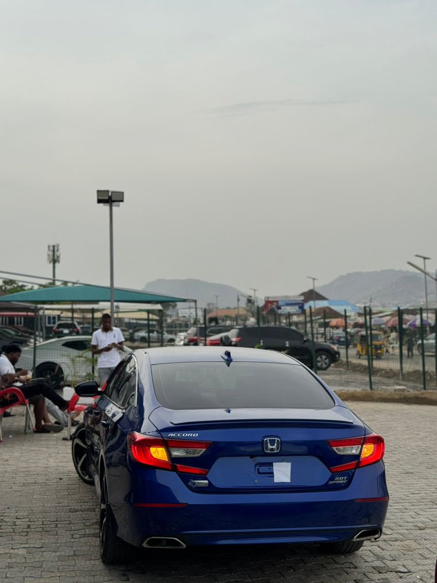 Onyitex Autos tweet media