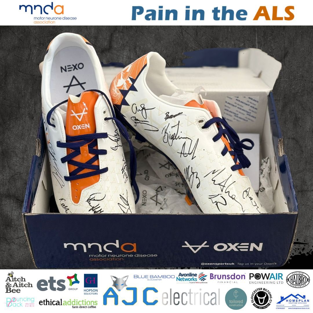 EggChasersXV's tweet photo. Top on the auction list today are these unique @oxensportsuk #MND boots, signed by players at the 745 game from Kingsholm

If you want a silent bid, DM us by 5pm TODAY!

#raisingmoney #charity #mndcommunity #weareeggchasers #charityrugby #auction #charityauction https://t.co/IwtjREo2J6
