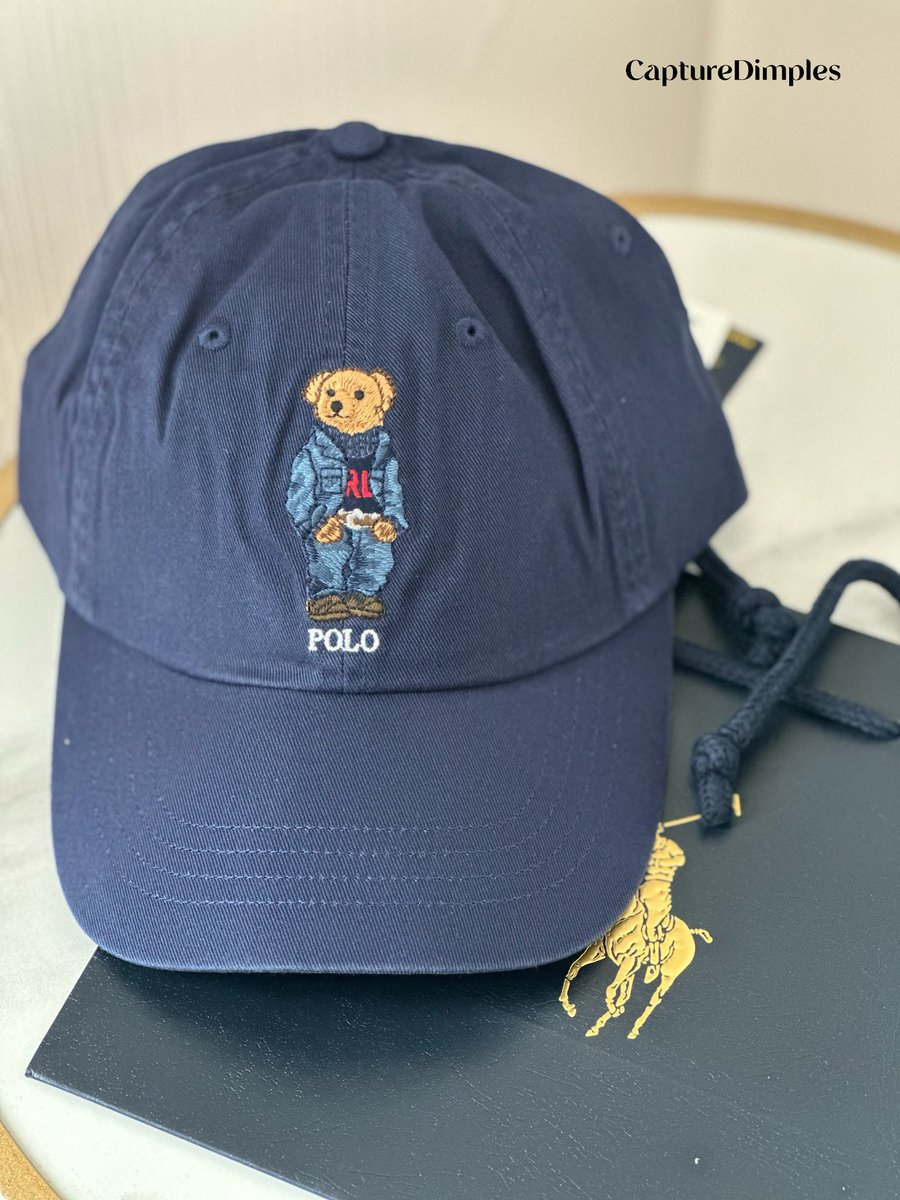 CaptureDimples tweet media