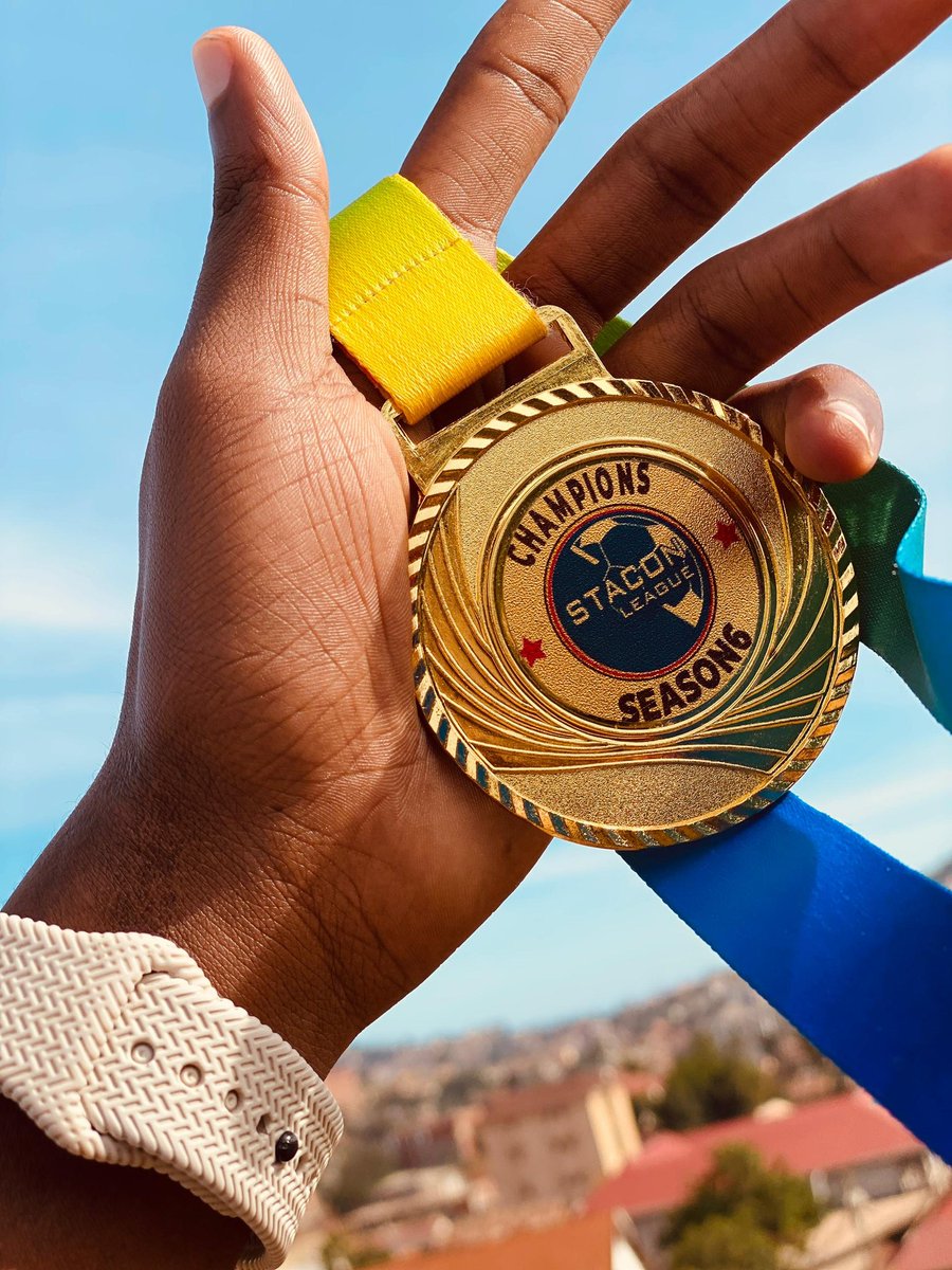 Niwemuhwezi Emmanuel.(CEO @RweikiniroDEN) tweet media