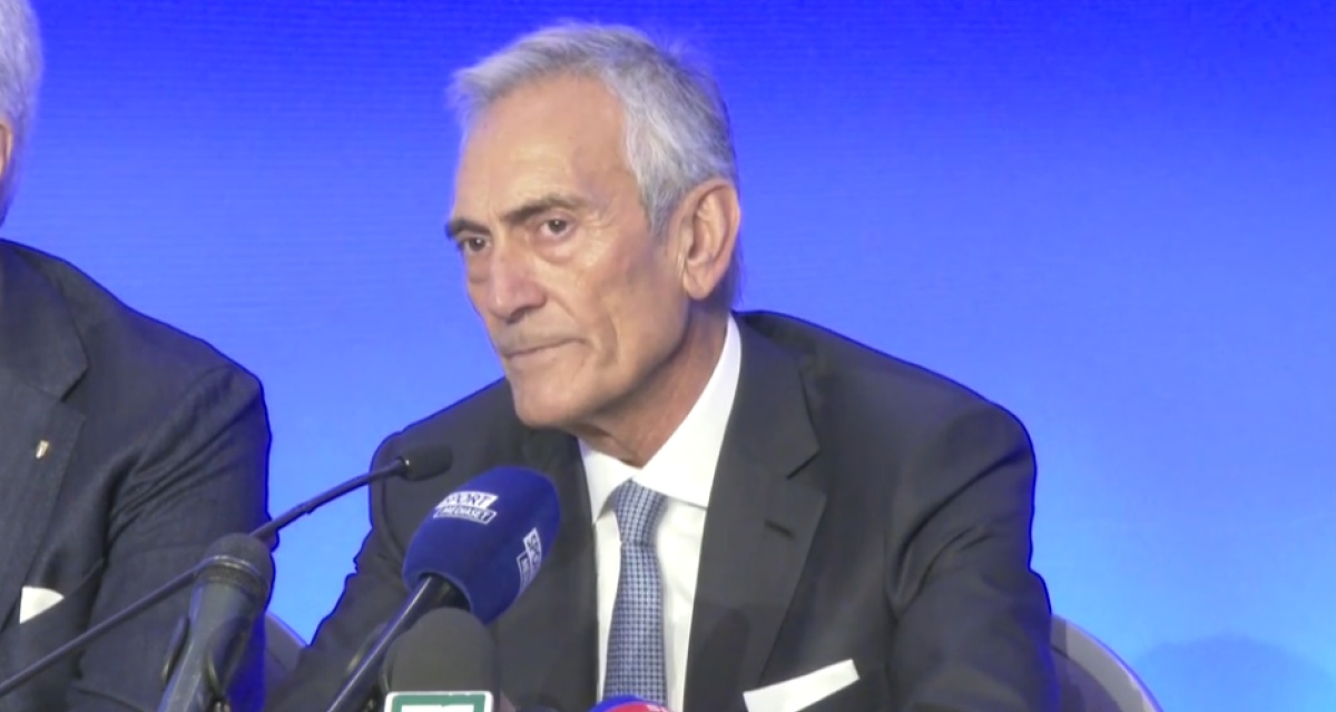 Lercio.it tweet media