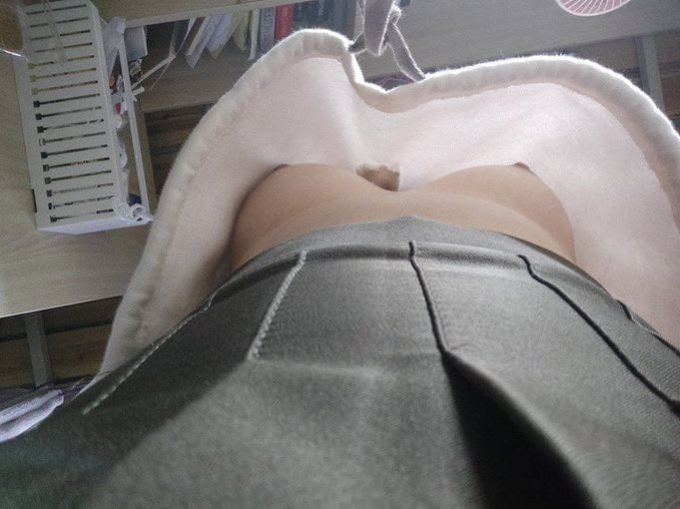 avril1480162's tweet photo. 突然好討厭自己的身材….    

男生都喜歡巨乳啦😭 https://t.co/hcLGLl9WFy