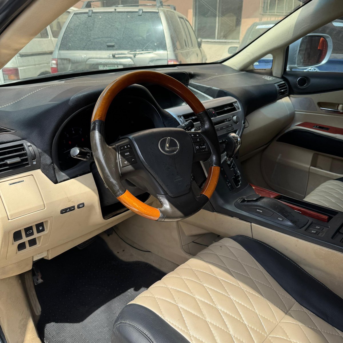 Autorush tweet media