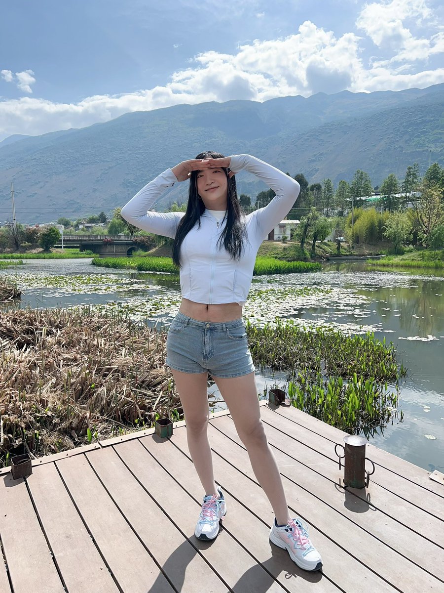 Qubeley.Fiona（丞静） tweet media