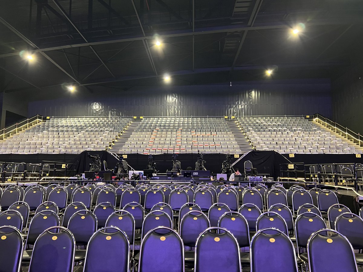 BOOK FAMILY OFFICIAL tweet media