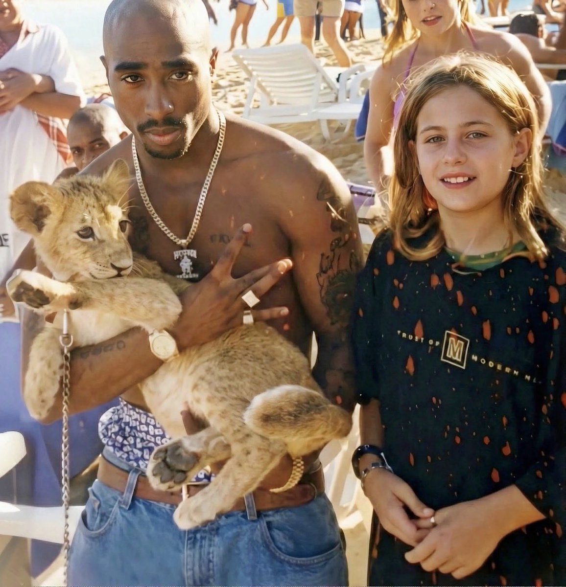 דנזל tweet media