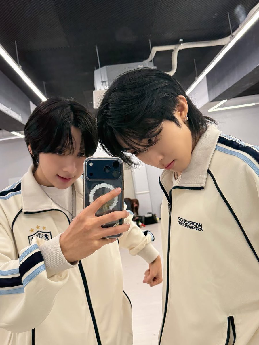 pyou47's tweet image. 🍮 260404 인스타 🐸

#에이댑 #ADAP #エイダップ