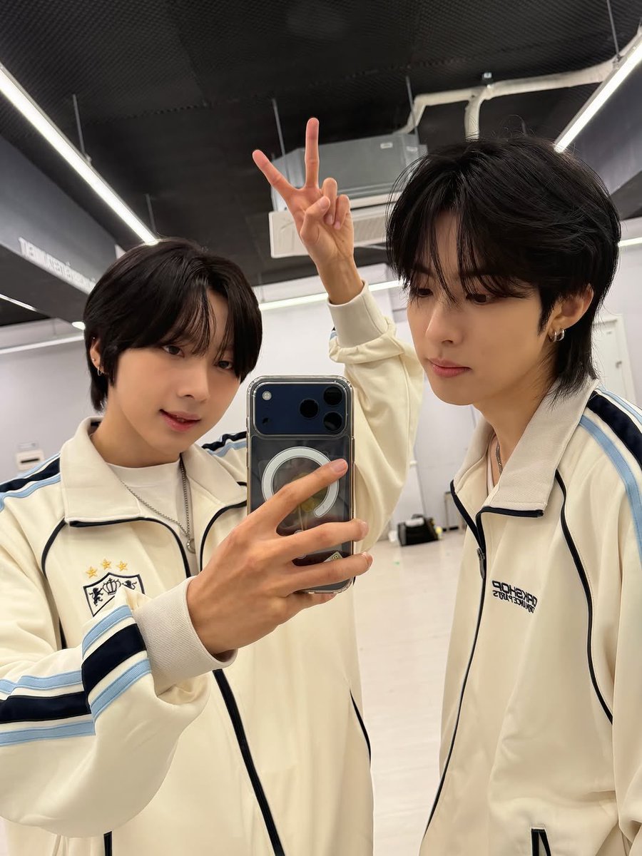 pyou47's tweet image. 🍮 260404 인스타 🐸

#에이댑 #ADAP #エイダップ