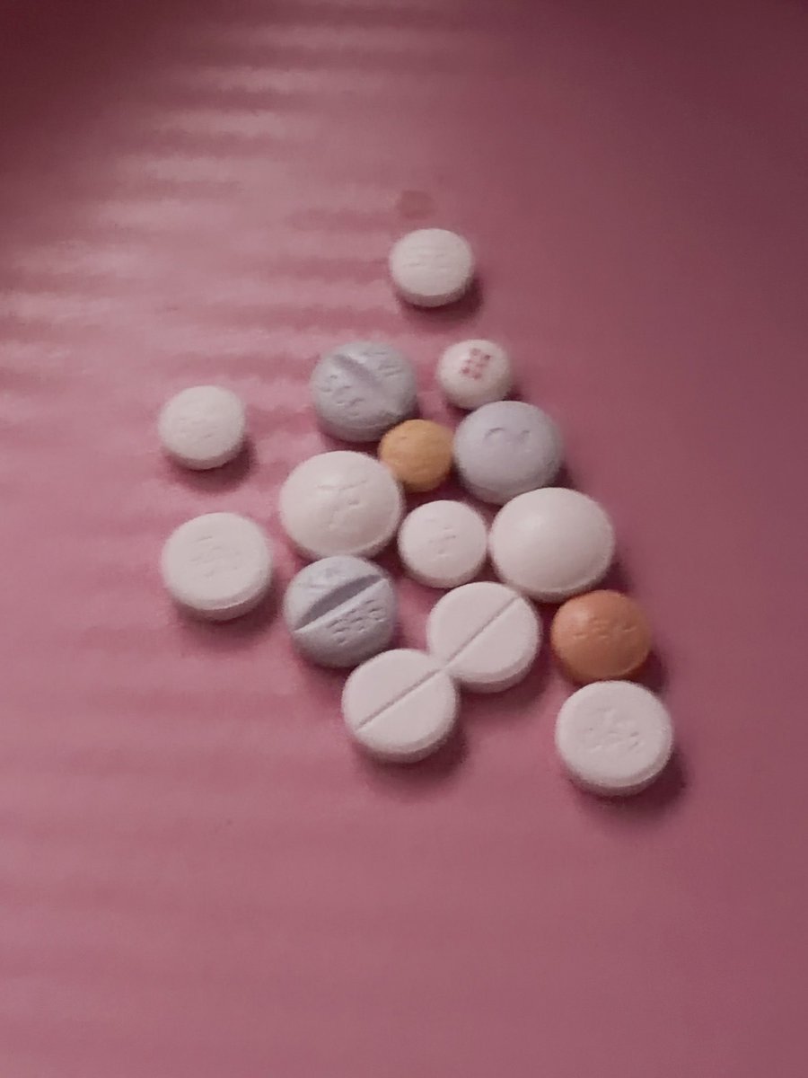 暴力的で猟奇的♥ tweet media