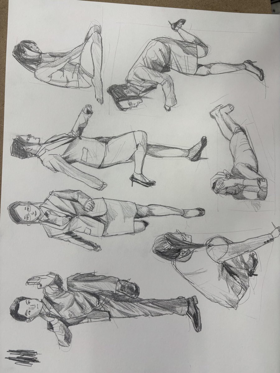 폭염시방학 tweet media