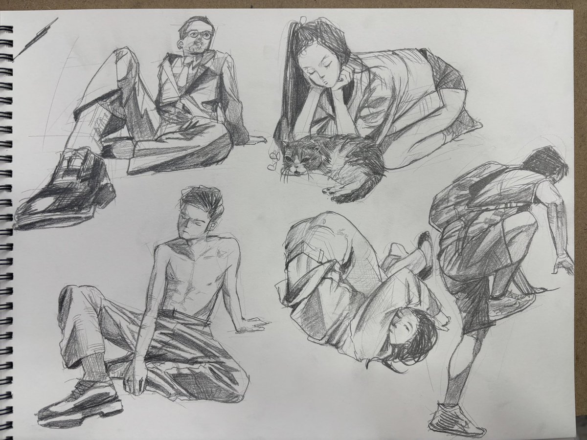 폭염시방학 tweet media