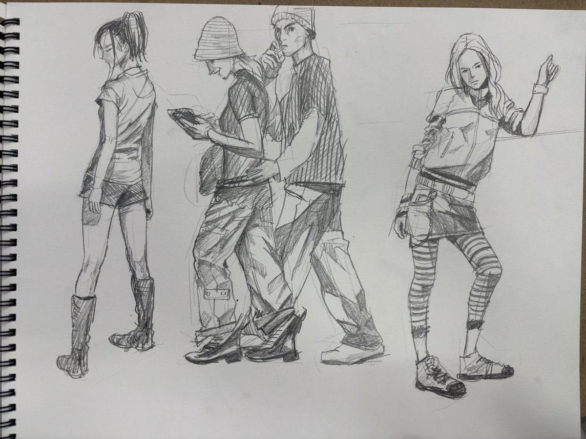 폭염시방학 tweet media