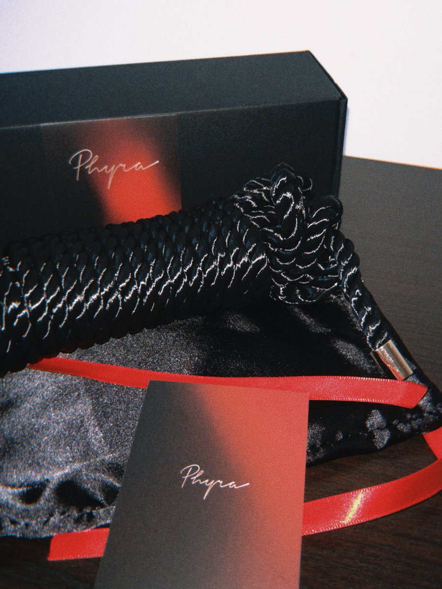 紫色床单 tweet media