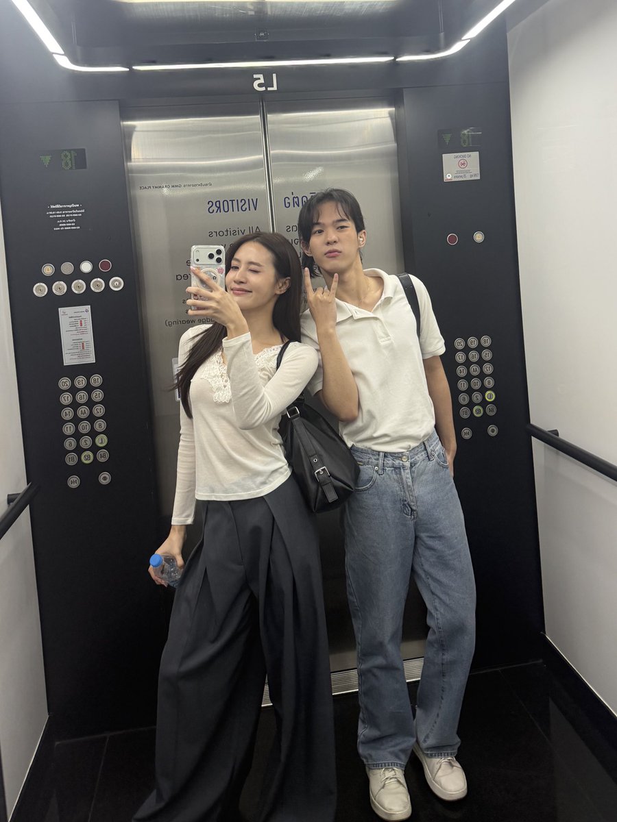 ผผที่แปลว่าผิงผิง tweet media