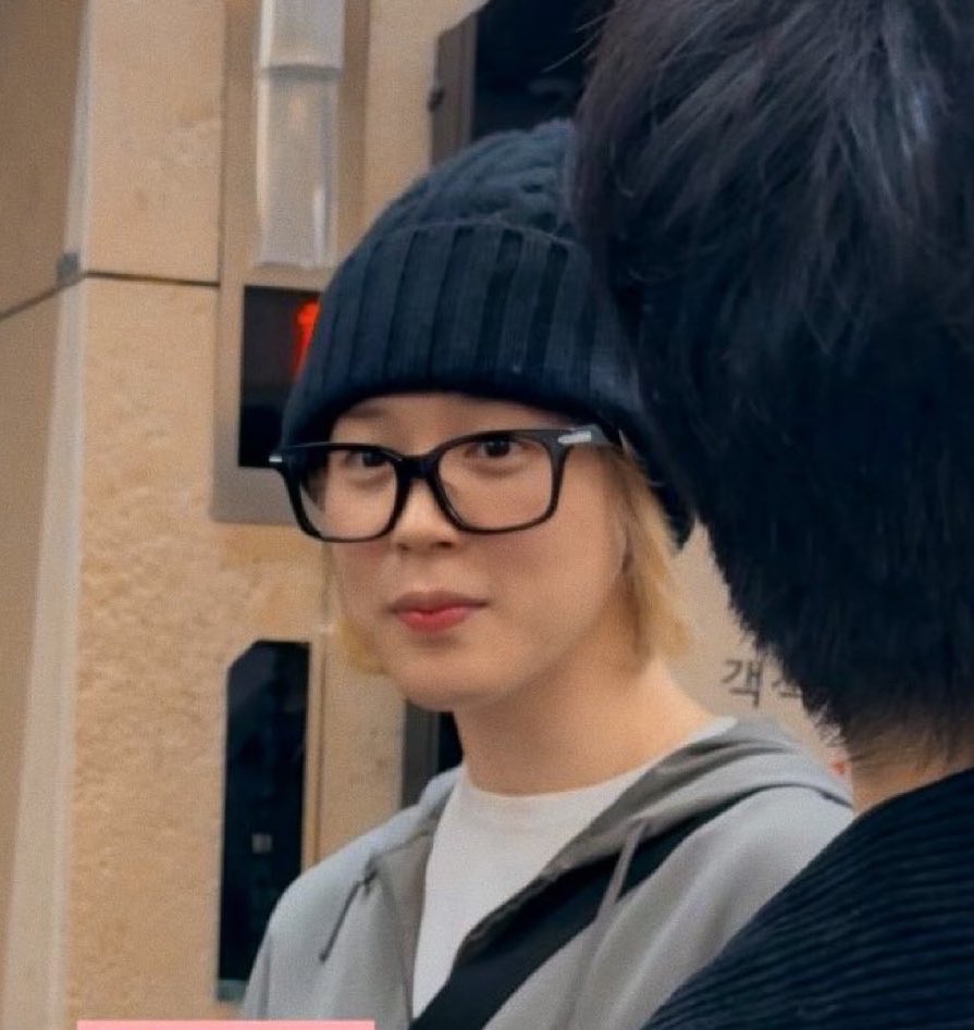 alina •᷄ɞ•᷅ ⋆. 𐙚 ˚ tweet media