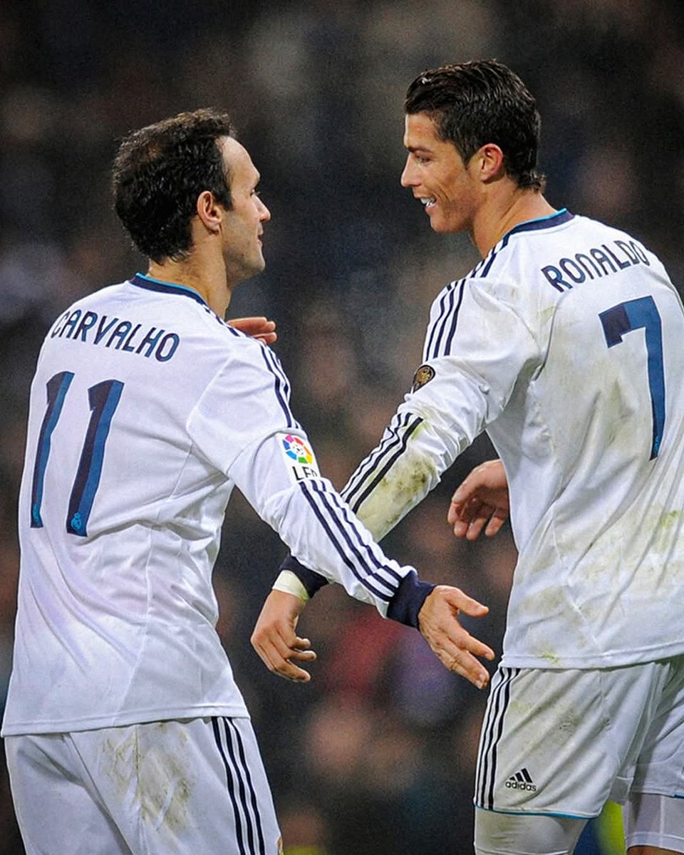 Dipsy082's tweet photo. Sometimes football just throws up details that make no sense.

Going into the 2012/13 season, Real Madrid’s attacking options were stacked: 

Cristiano Ronaldo 🇵🇹
Karim Benzema 🇫🇷
Gonzalo Higuain 🇦🇷
Angel Di Maria 🇦🇷
Mesut Ozil 🇩🇪
Kaka 🇧🇷
Alvaro Morta 🇪🇸
Jose Callejon 🇪🇸
Denis Cheryshev 🇷🇺

Yet it was centre-back Ricardo Carvalho who donned the number 11 for Los Blancos 🤯