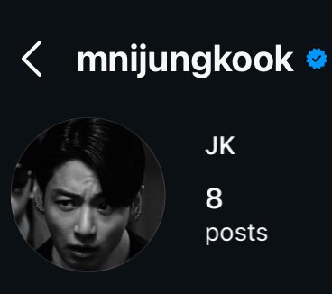 ไม่ชอบเลยย55555555555555 รูปอย่างเบียว แบบรอดมาได้เพราะอาชีพ
